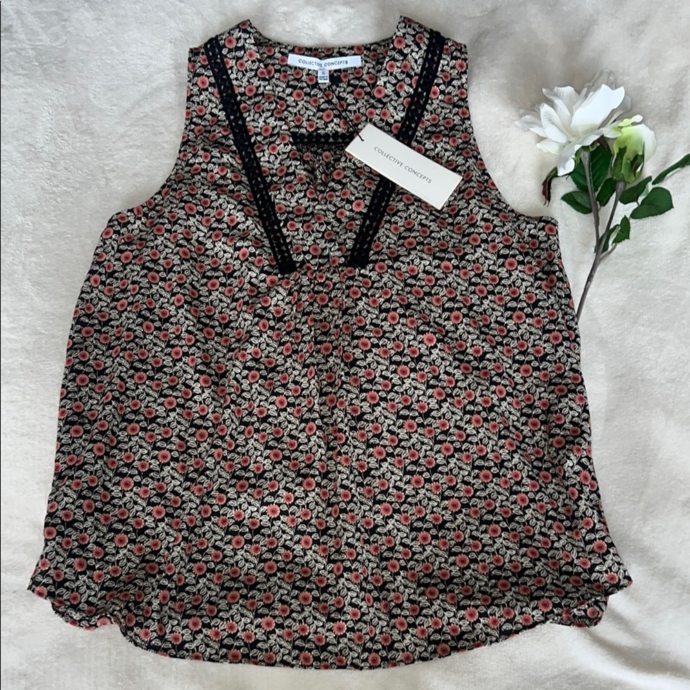 NWT Sleeveless Floral Blouse in Black and Pink